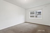 https://images.listonce.com.au/custom/160x/listings/578-queens-road-melbourne-vic-3004/586/01842586_img_07.jpg?vnPq1EkVl_4