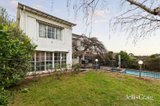 https://images.listonce.com.au/custom/160x/listings/579-whitehorse-road-surrey-hills-vic-3127/910/01921910_img_12.jpg?1HFXX16T1e0