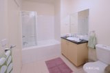 https://images.listonce.com.au/custom/160x/listings/58-32-howlett-street-kensington-vic-3031/098/01922098_img_08.jpg?nEOeMRsOHVQ