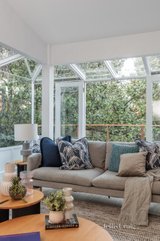 https://images.listonce.com.au/custom/160x/listings/58-boisdale-street-surrey-hills-vic-3127/596/01682596_img_18.jpg?sLZ7ydhPGT8
