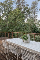 https://images.listonce.com.au/custom/160x/listings/58-boisdale-street-surrey-hills-vic-3127/596/01682596_img_19.jpg?AUfQQOVRx6w