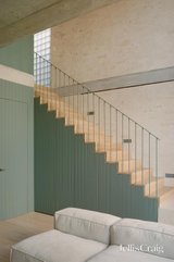 https://images.listonce.com.au/custom/160x/listings/58-christmas-street-northcote-vic-3070/789/01751789_img_12.jpg?f3UZSH0cOyU