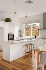 https://images.listonce.com.au/custom/160x/listings/58-derby-street-northcote-vic-3070/420/01900420_img_06.jpg?8XzHexYeZKQ