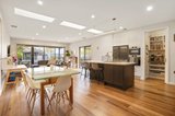 https://images.listonce.com.au/custom/160x/listings/58-devon-street-cheltenham-vic-3192/806/01974806_img_06.jpg?V0R8MPu2HVc