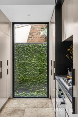 https://images.listonce.com.au/custom/160x/listings/58-edinburgh-street-richmond-vic-3121/197/01922197_img_19.jpg?KZyiVEmC2IQ