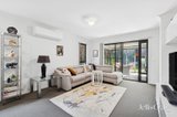 https://images.listonce.com.au/custom/160x/listings/58-evans-drive-croydon-vic-3136/494/01826494_img_02.jpg?UOoWSxx7SBM