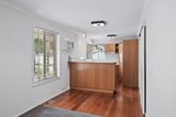 https://images.listonce.com.au/custom/160x/listings/58-greenslopes-drive-mooroolbark-vic-3138/391/01636391_img_04.jpg?t7XZ8-b5ZrM