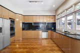 https://images.listonce.com.au/custom/160x/listings/58-halifax-street-brighton-vic-3186/955/00754955_img_04.jpg?dNkblp3edrA