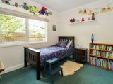 https://images.listonce.com.au/custom/160x/listings/58-hull-road-croydon-vic-3136/483/01525483_img_07.jpg?RR7h6ktBR4I