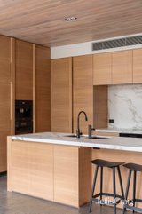 https://images.listonce.com.au/custom/160x/listings/58-manningtree-road-hawthorn-vic-3122/434/01910434_img_10.jpg?Bk89LX-0tmg