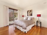 https://images.listonce.com.au/custom/160x/listings/58-narrak-road-balwyn-vic-3103/800/01684800_img_05.jpg?NRecan4C-bk