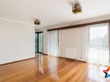 https://images.listonce.com.au/custom/160x/listings/58-nelson-road-lilydale-vic-3140/895/01524895_img_03.jpg?OpVyaAkFaic