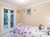 https://images.listonce.com.au/custom/160x/listings/58-parkvalley-drive-chirnside-park-vic-3116/888/01524888_img_17.jpg?Lk3avUq445Q