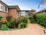 https://images.listonce.com.au/custom/160x/listings/58-parkvalley-drive-chirnside-park-vic-3116/888/01524888_img_27.jpg?_jOrMKsvUeg