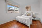 https://images.listonce.com.au/custom/160x/listings/58-sellick-drive-croydon-vic-3136/584/01533584_img_11.jpg?XspNTzNpnmQ