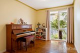 https://images.listonce.com.au/custom/160x/listings/58-warrien-road-croydon-north-vic-3136/478/01774478_img_05.jpg?2FgdgiejG-s