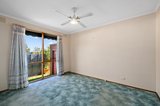 https://images.listonce.com.au/custom/160x/listings/582-brice-avenue-mooroolbark-vic-3138/163/01892163_img_11.jpg?dnmruMue1ZA