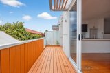 https://images.listonce.com.au/custom/160x/listings/582-shaftesbury-parade-thornbury-vic-3071/406/01811406_img_08.jpg?0GpmpA_D6ho