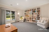 https://images.listonce.com.au/custom/160x/listings/583-park-road-park-orchards-vic-3114/159/01947159_img_05.jpg?UwwH5pY5xUU