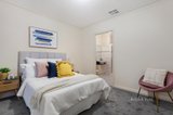 https://images.listonce.com.au/custom/160x/listings/584-warrandyte-road-ringwood-vic-3134/060/01769060_img_06.jpg?cpBYkudhfl4