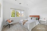 https://images.listonce.com.au/custom/160x/listings/585-westbury-street-st-kilda-east-vic-3183/130/01765130_img_05.jpg?44i6KH9JnlM