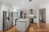 https://images.listonce.com.au/custom/160x/listings/586-hull-road-lilydale-vic-3140/388/00882388_img_03.jpg?TIF7f_WbZoY