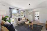 https://images.listonce.com.au/custom/160x/listings/586-main-street-blackburn-vic-3130/234/00999234_img_04.jpg?j3IfQkGFd54