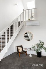 https://images.listonce.com.au/custom/160x/listings/58682-nicholson-street-fitzroy-north-vic-3068/476/01753476_img_03.jpg?4zHf8Jwj3Jk