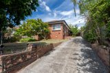 https://images.listonce.com.au/custom/160x/listings/587-pascoe-vale-road-oak-park-vic-3046/421/01639421_img_02.jpg?9pKCnJ4OC40