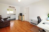 https://images.listonce.com.au/custom/160x/listings/588-90-ballarat-road-hamlyn-heights-vic-3215/084/01937084_img_09.jpg?ngYMa0pAFUI