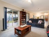 https://images.listonce.com.au/custom/160x/listings/588-warburton-highway-seville-vic-3139/658/01524658_img_08.jpg?0cL1lwQCbuo