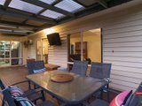 https://images.listonce.com.au/custom/160x/listings/588-warburton-highway-seville-vic-3139/658/01524658_img_14.jpg?MAv6CUo0EWY