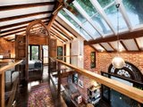 https://images.listonce.com.au/custom/160x/listings/58a-milton-street-elwood-vic-3184/837/01794837_img_06.jpg?hcfIa06UZmU