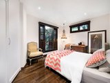 https://images.listonce.com.au/custom/160x/listings/58a-milton-street-elwood-vic-3184/837/01794837_img_09.jpg?h41iskkf2Ds