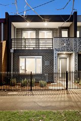 https://images.listonce.com.au/custom/160x/listings/58a-shiel-street-north-melbourne-vic-3051/052/01607052_img_03.jpg?E4YigQ19STQ