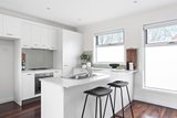 https://images.listonce.com.au/custom/160x/listings/58a-shiel-street-north-melbourne-vic-3051/052/01607052_img_07.jpg?aY6MmhWSDyQ