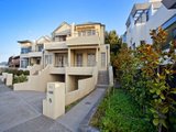 https://images.listonce.com.au/custom/160x/listings/58a-the-strand-newport-vic-3015/695/01202695_img_01.jpg?GxdEVOAMrMw