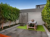 https://images.listonce.com.au/custom/160x/listings/59-barrett-street-albert-park-vic-3206/622/01087622_img_09.jpg?iXXwPomzdfg