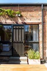 https://images.listonce.com.au/custom/160x/listings/59-bell-street-fitzroy-vic-3065/425/00755425_img_13.jpg?JOQcTQiJzoU