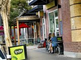 https://images.listonce.com.au/custom/160x/listings/59-commercial-road-melbourne-vic-3004/054/01088054_img_14.jpg?3N7eBwDCOpA