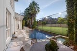 https://images.listonce.com.au/custom/160x/listings/59-deep-creek-drive-doncaster-east-vic-3109/584/01979584_img_26.jpg?U96bDopZBS4