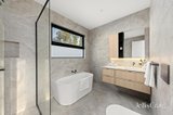 https://images.listonce.com.au/custom/160x/listings/59-frankcom-street-blackburn-vic-3130/531/01951531_img_09.jpg?PdM9krHHTMM