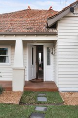 https://images.listonce.com.au/custom/160x/listings/59-glengyle-street-coburg-vic-3058/113/00798113_img_12.jpg?y86God-dq-k