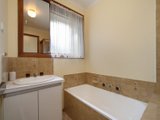 https://images.listonce.com.au/custom/160x/listings/59-kent-avenue-croydon-vic-3136/420/01525420_img_05.jpg?kiIEoyynw90