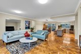 https://images.listonce.com.au/custom/160x/listings/59-mary-avenue-wheelers-hill-vic-3150/425/01105425_img_02.jpg?pTalJSEw3JU