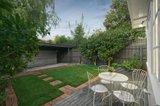 https://images.listonce.com.au/custom/160x/listings/59-roseberry-street-hawthorn-east-vic-3123/748/01647748_img_10.jpg?CW2CEX0q6jI