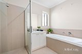 https://images.listonce.com.au/custom/160x/listings/59-rossiter-retreat-cranbourne-north-vic-3977/758/01988758_img_08.jpg?lRVnOQY0Wmw