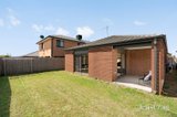 https://images.listonce.com.au/custom/160x/listings/59-rossiter-retreat-cranbourne-north-vic-3977/758/01988758_img_13.jpg?UfbjZXhU4Is