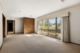 https://images.listonce.com.au/custom/160x/listings/59-walker-road-mount-waverley-vic-3149/188/00498188_img_05.jpg?c9VE2UNf0CU