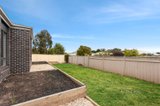 https://images.listonce.com.au/custom/160x/listings/59-warren-street-kyneton-vic-3444/714/01897714_img_13.jpg?LAuUvAtAfRg